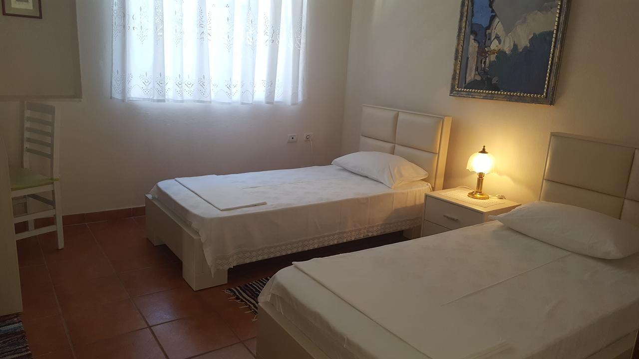 Veranda B&B Berat Exterior foto